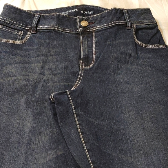 Lane Bryant capri Genius fit jeans size 16. - Picture 1 of 14
